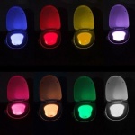 Luz led para inodoro con 8 colores y sensor de movimiento - En exhibición Cod Pe101
