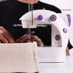 Máquina de coser portátil recta eléctrica - 220V