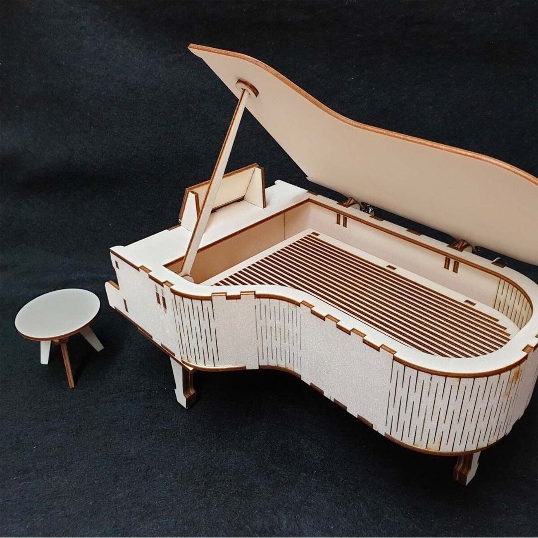 Piano Madera 5