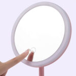 Espejo LED táctil para maquillaje 22339 - Image 3