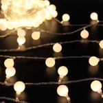 Guirnalda led blanca cálida 28 bolitas 220v - 5 metros - Image 4