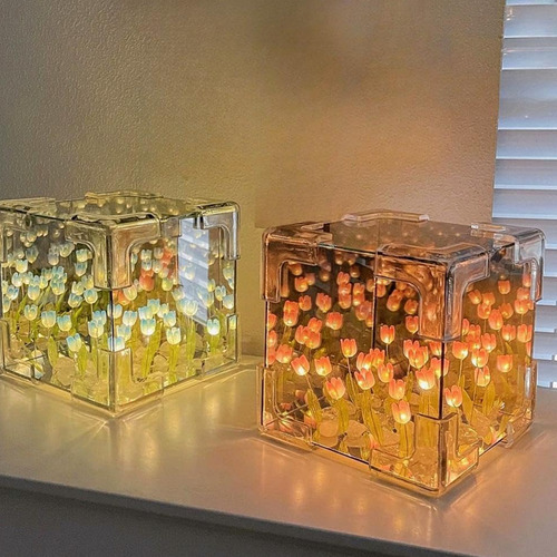 Lámpara cubo LED con tulipanes espejo 3D - Image 5