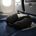 Almohada para cuello y guarda ropa U330