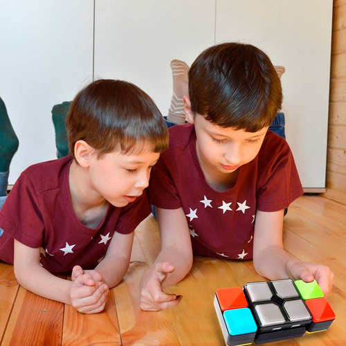 Cubo mágico rubik giratorio con luz y sonido juego 59460 - Image 7
