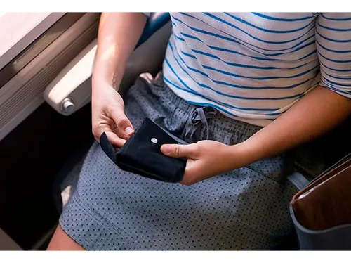 Almohada inflable de terciopelo para viaje - Image 20