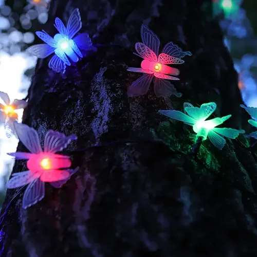Guirnalda de mariposas con 28 luces LED RGB - 5 mts 220V - Image 1