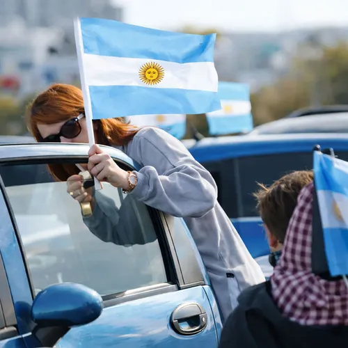 Pack X12 banderas de Argentina para auto con gancho 1882 - Imagen 2