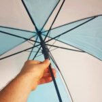 Pack X12 Paraguas Argentina 90 Cm. Mango Curvo 1586 Celeste Y Blanco - Image 5