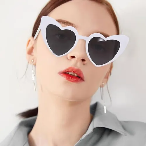 Pack X20 lentes en forma de corazón para fiesta Co20 - Image 2