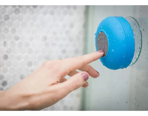 Parlante portátil bluetooth resistente al agua - Image 36