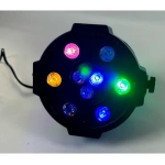 Protón Luz 9 LED con parlante L454 – imagen de uso