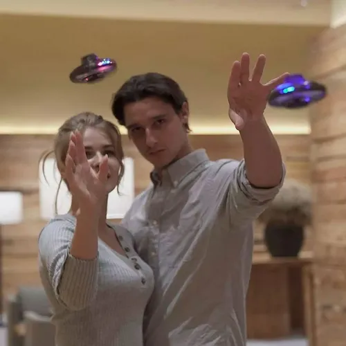 Spinner ovni volador con luz LED - Image 4