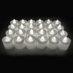 Velas led a pila blanco frías – 24 unidades – vista lateral