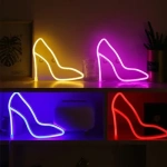 Cartel Led De Neón Con Forma Zapato Mujer Usb Pilas - Imagen 2