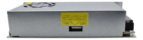 Fuente de Voltaje 240W 20A De 220v A 12v – imagen de uso