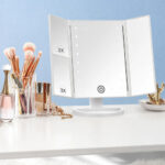 Espejo De Maquillaje Triple Con Luz Led Usb Belleza 241344 - Imagen 25