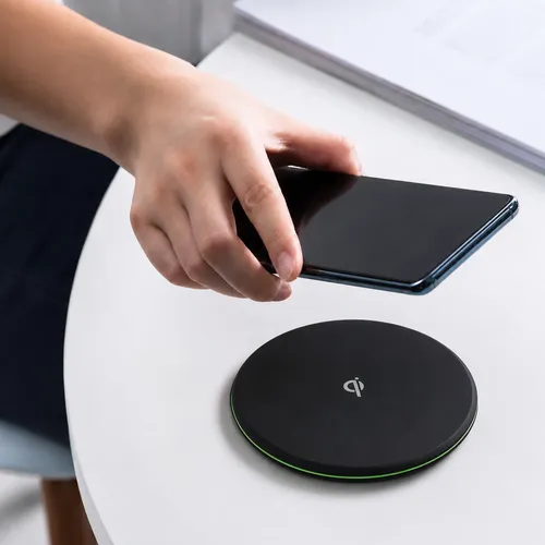 base-de-carga--para-celulares-carga-rapida-fast-QI01 – vista lateral