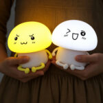 Velador led modelo honguito táctil recargable usb - Emoticon Atmosphere - Imagen 2