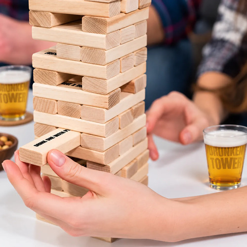 Torre De Madera Con Prendas + 4 Shots Para Previas Boliche - Imagen 2